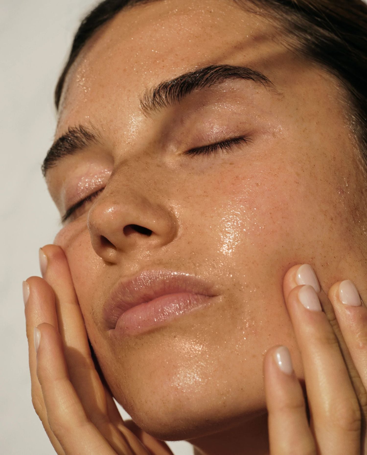 Exfoliating Hydra Mask